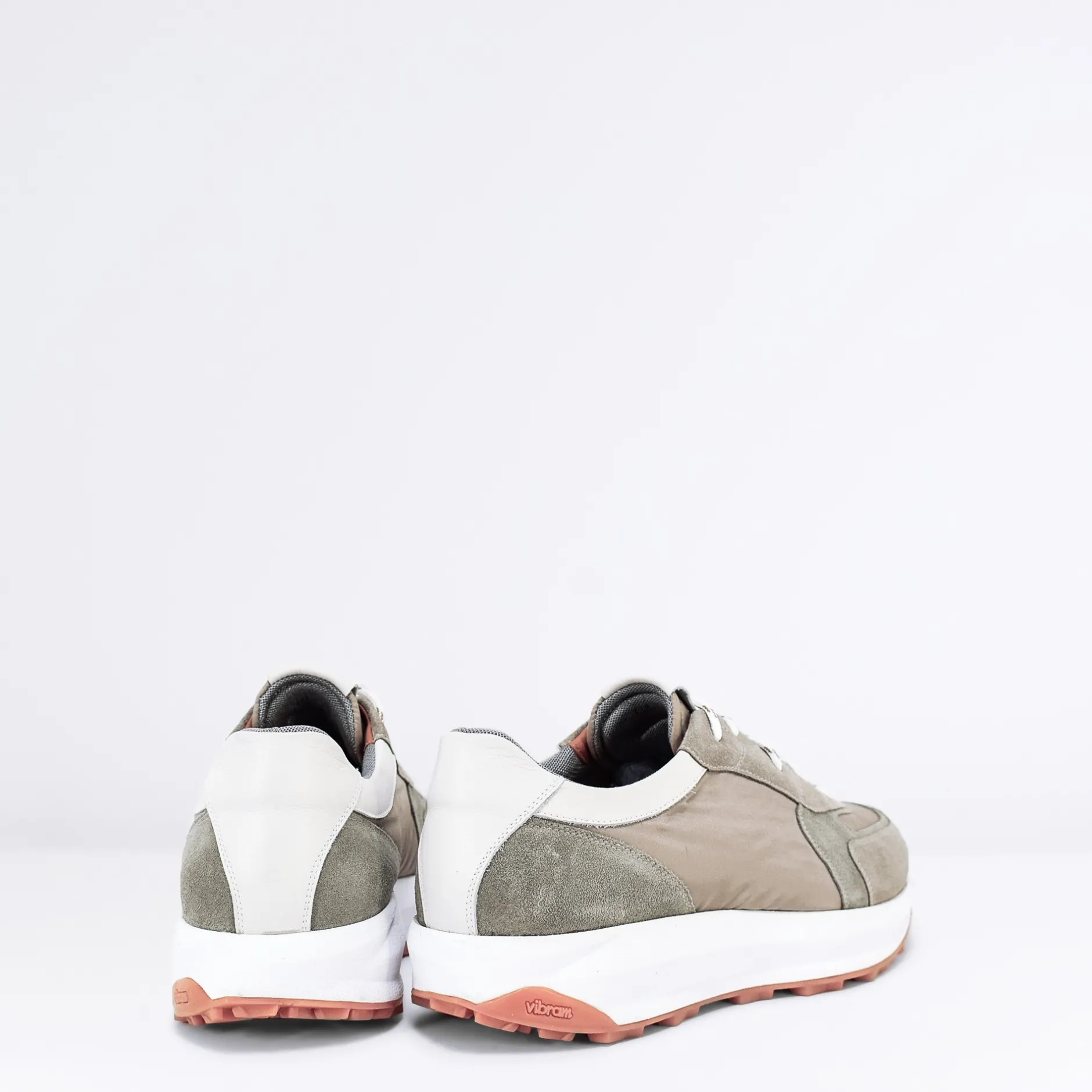 sneaker_vibram_pelle_e_ca_3.webp Uomo ROSSI Sneaker Vibram pelle e camoscio Col.